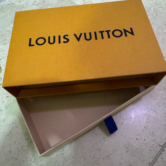 Louis Vuitton Wallet Box - Picture 4 of 4